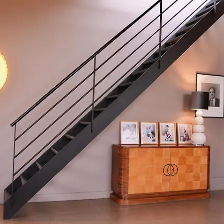 Superbe Loft Avec Terrasse Et Jacuzzi Aux Lilas Pres De Paris Apartment